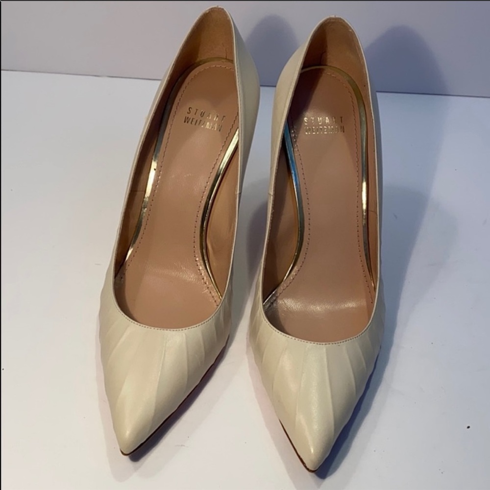 Stuart Weitzman - Picture 5 of 5